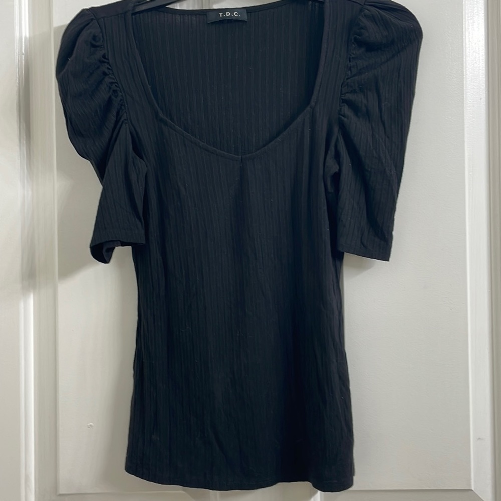 black shirt